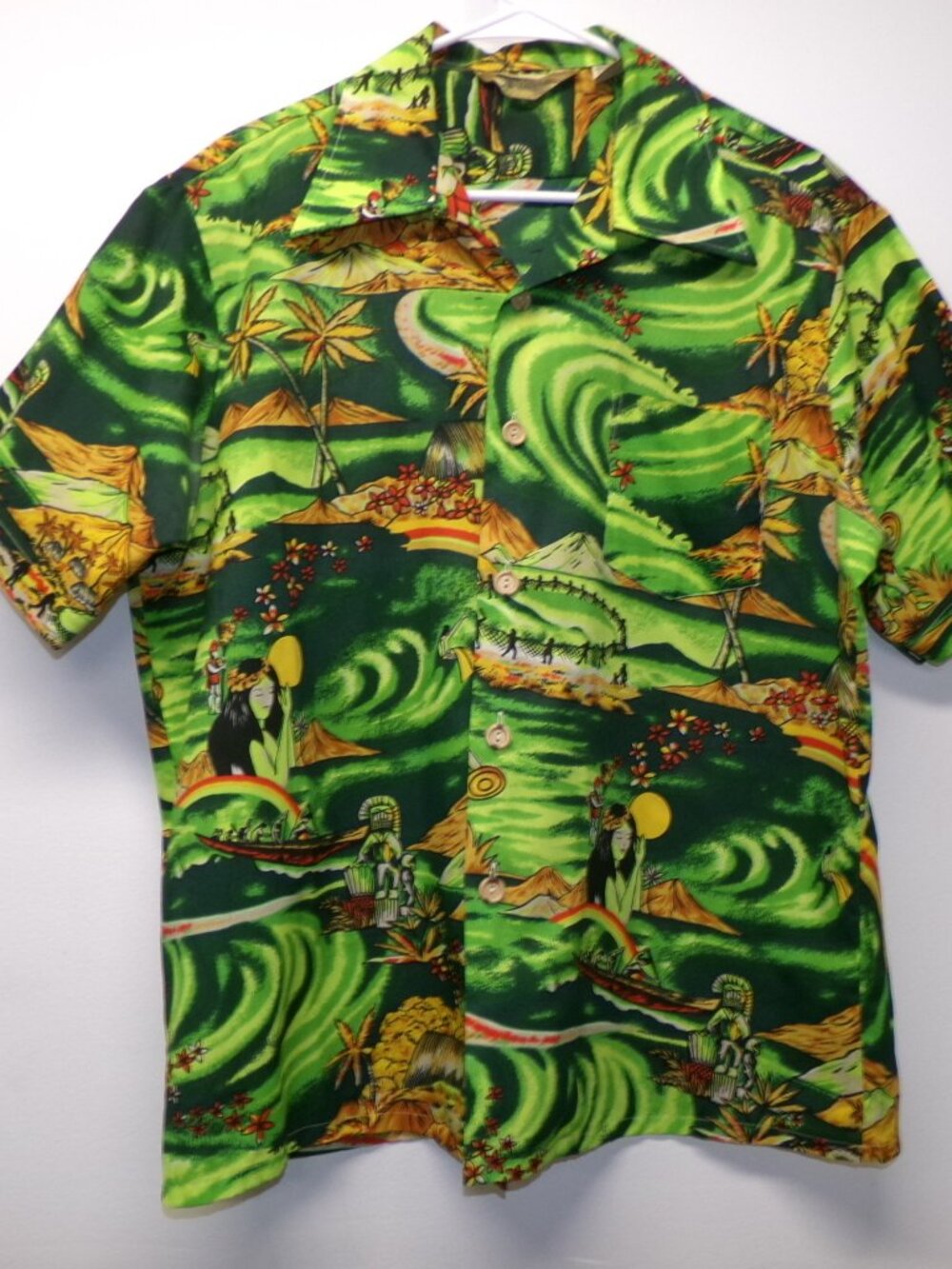 Vintage 70s Royal Islander Hawaiian Shirt sz L Warrior Island Surfer Te Fiti